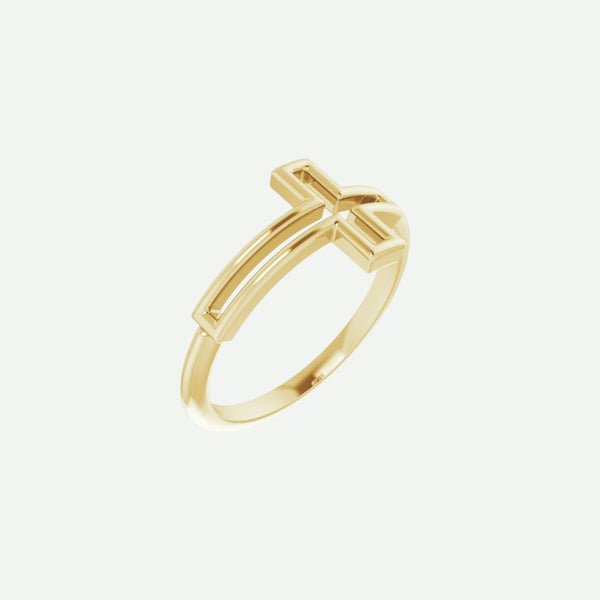 Right Oblique View of Yellow Gold PERPÉTUEL Christian Ring For Women