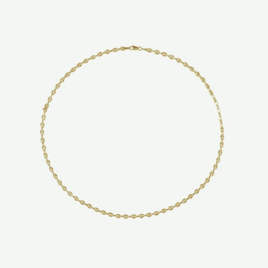 Top view of PUFFED ANCHOR Yellow Gold Chain